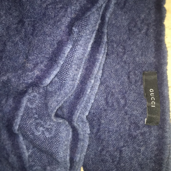 GUCCI SCARF - Picture 1 of 1